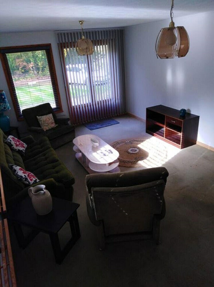 Bed & Breakfast Cottage Style Living