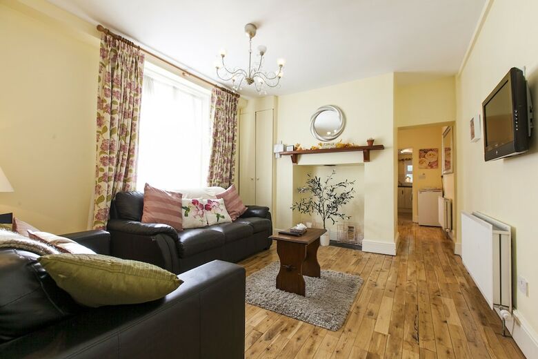 Apartamentos Dublin Vacation Rentals