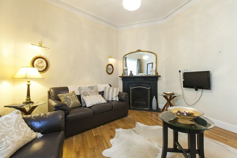 Apartamentos Dublin Vacation Rentals