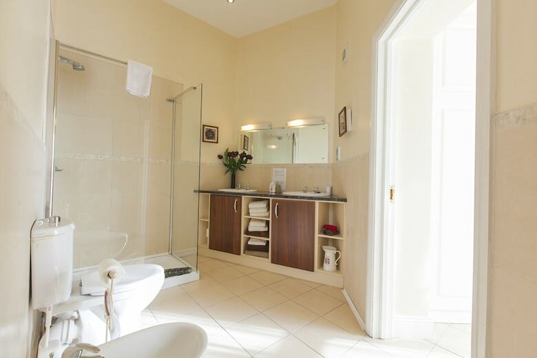 Apartamentos Dublin Vacation Rentals