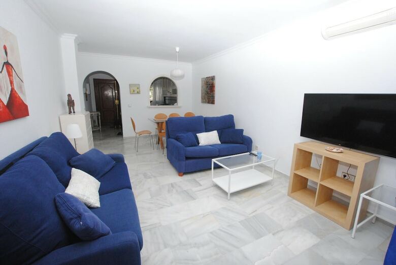Apartamentos Villa Pino Beachfront Bungalow