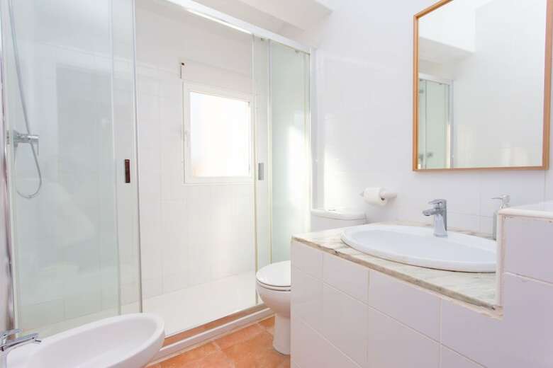 Townhouse With Roof Terrace 300m Arenal