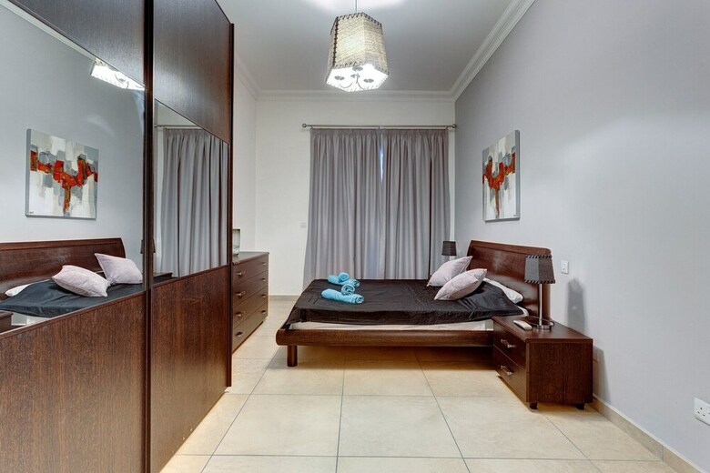 Gorgeous Apartment With Terrace In Fort Cambridge, Pool