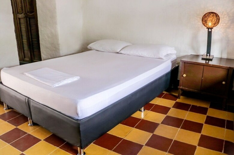 Green Door Hostal San Gil - Hostel
