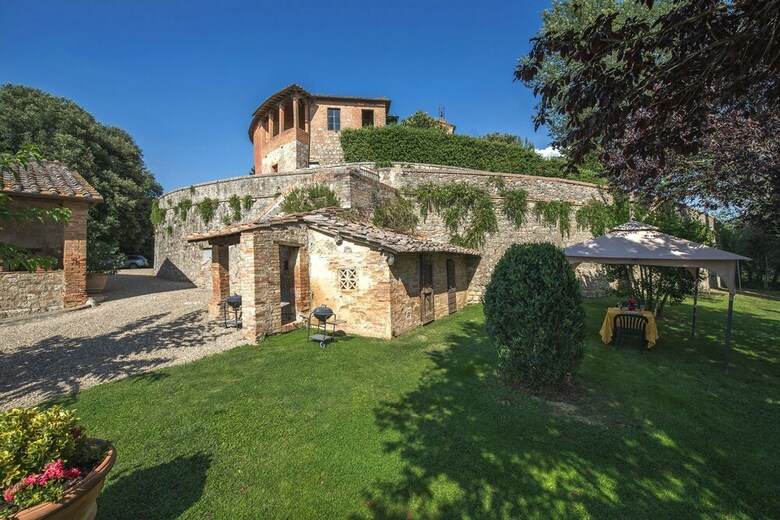 Agroturismo Villa E Fattoria Di Radi