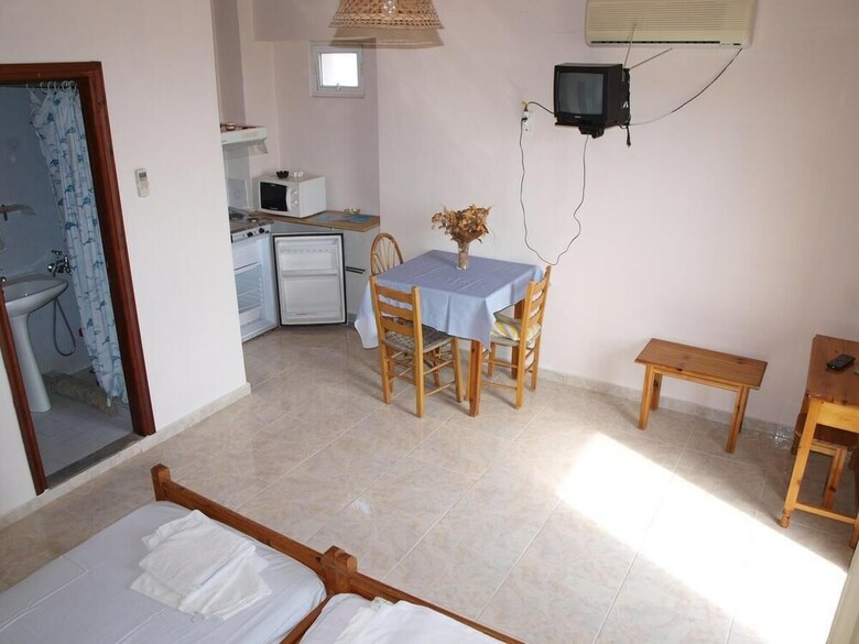 Hotel Pyrgos