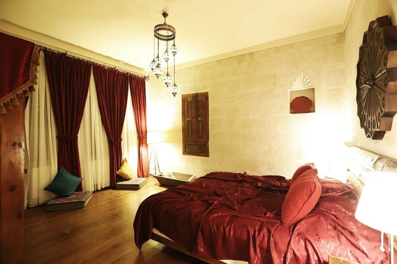 Tabal Cave Hotel