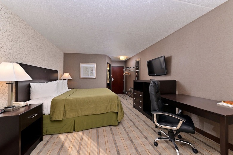 Hotel Quality Inn & Suites