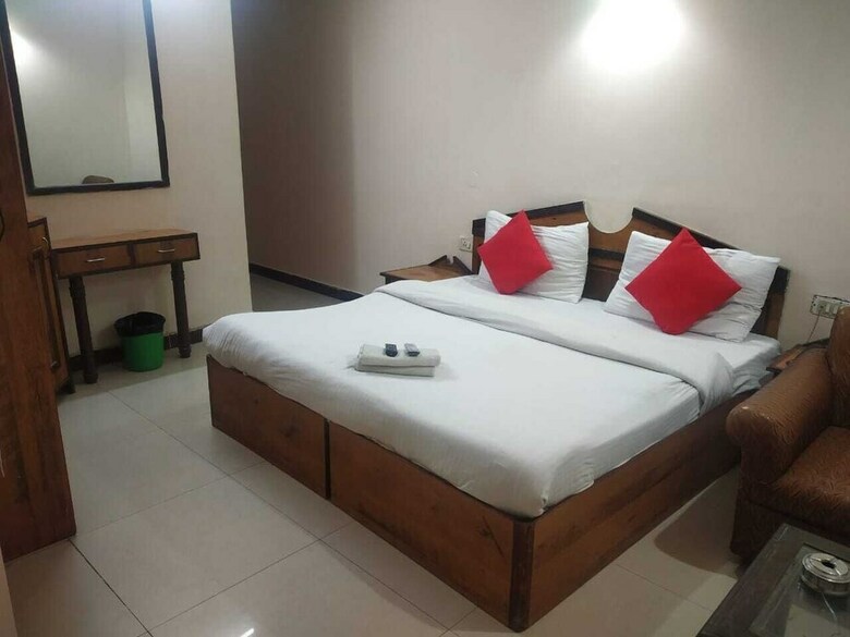 Adb Rooms Hotel Ivory Palace