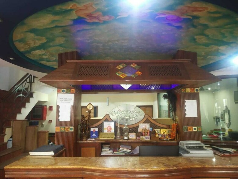 Adb Rooms Hotel Ivory Palace