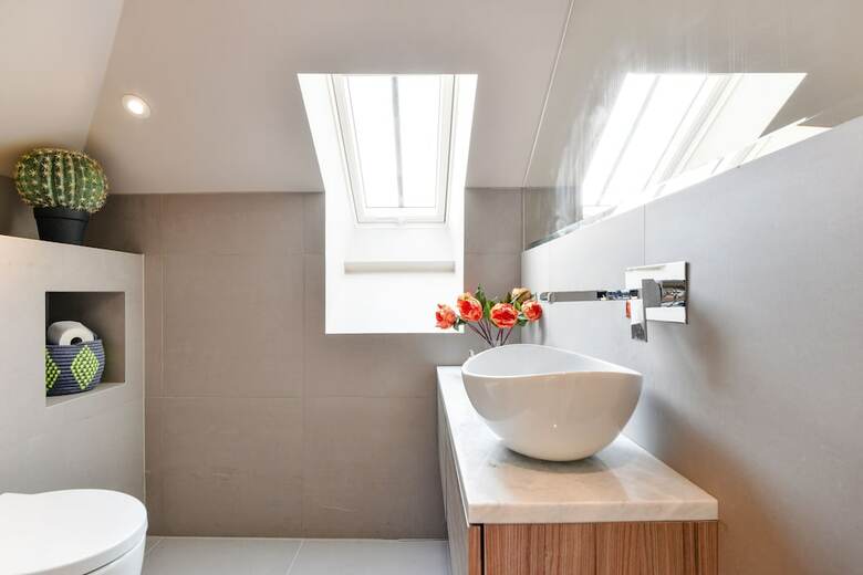 Stylish Family Home Close To Ealing Common