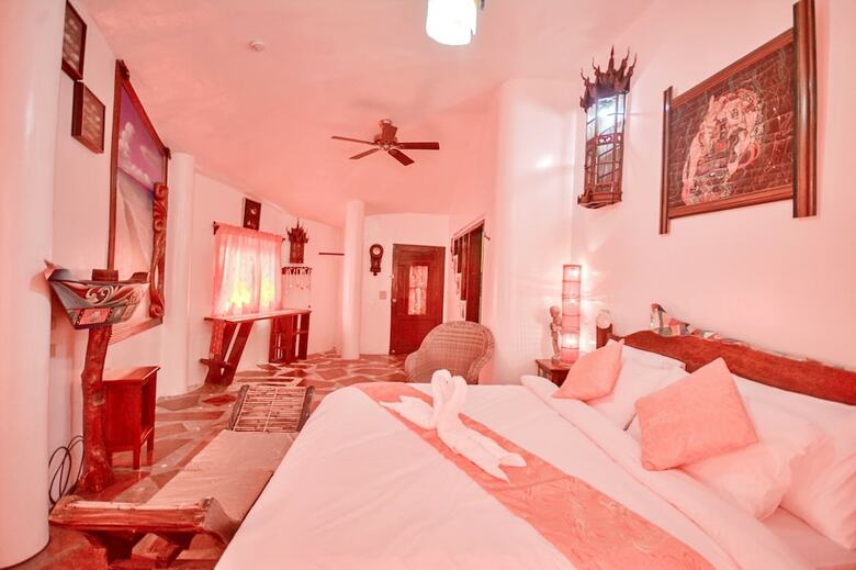 Hotel Jade's Casa de Arte