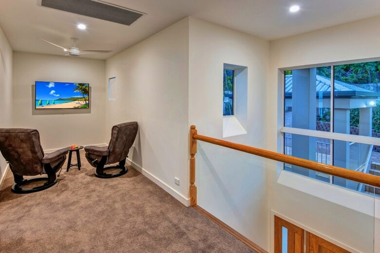 New La Bella Waters 1 Wide Ocean Views