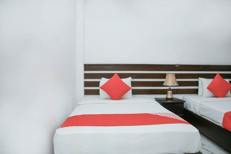 Hotel Oyo 468 White House Holiday Resort