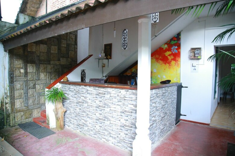 Hotel Oyo 468 White House Holiday Resort