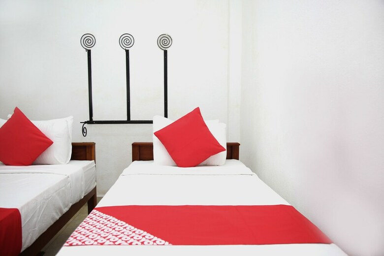 Hotel Oyo 468 White House Holiday Resort