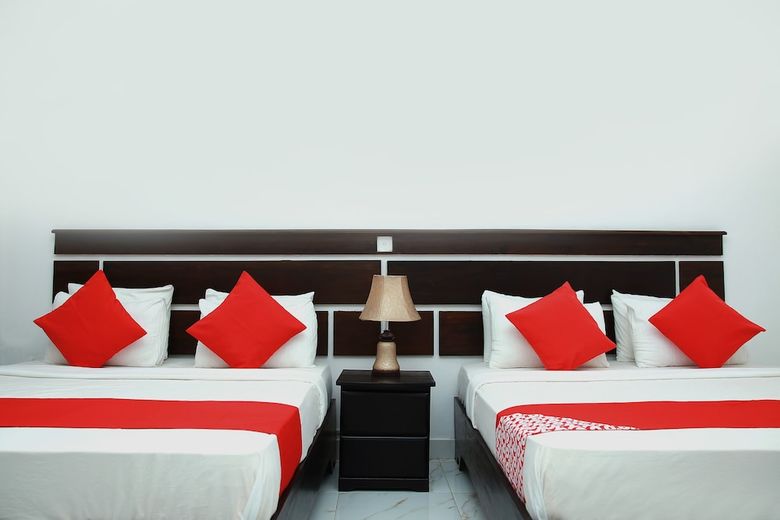 Hotel Oyo 468 White House Holiday Resort