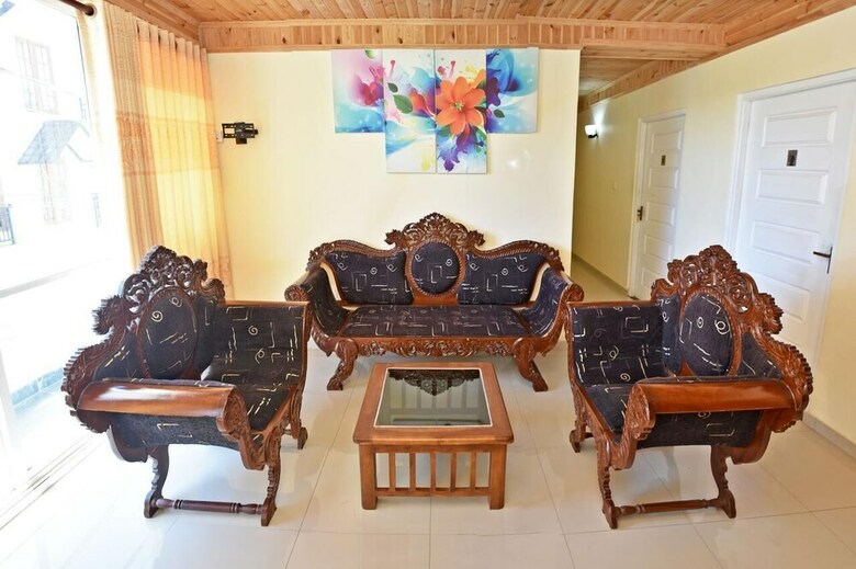 Hotel Oyo 487 Sudha Ozone Freeze