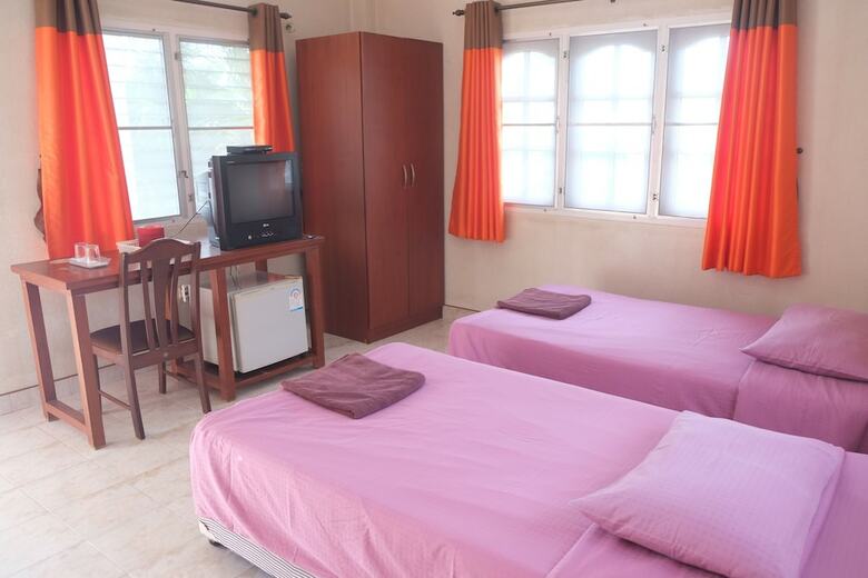 Hotel Baan Chom Chan Resort