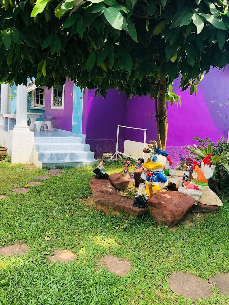Hotel Baan Chom Chan Resort