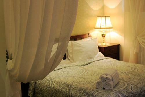 Embrace Guestrooms & Apartments