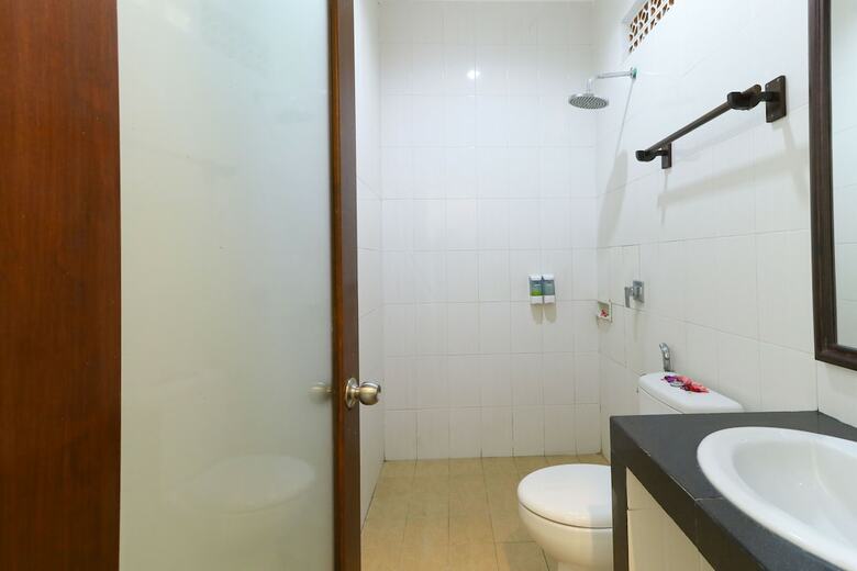Hotel Maemae Beach House