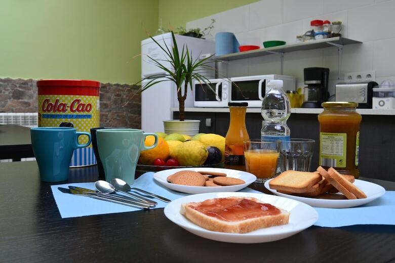 Hostal Albergue Valle Nonaya