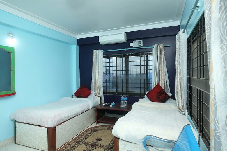 Spot On 681 Ekant Hotel And Restaurant