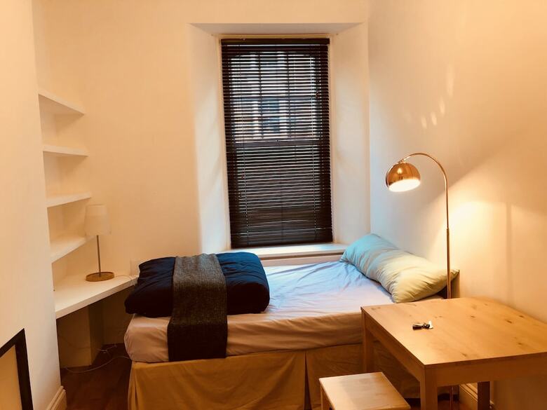 3 Bedroom Apartments Wells Street