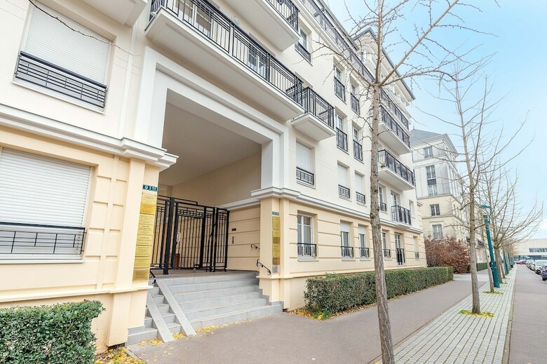 Apartamento Plaza Danube 01