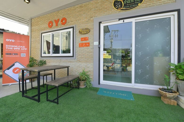 Hotel Oyo Baan Wararin Hostel