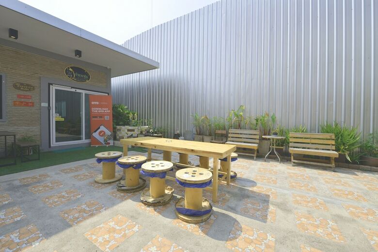 Hotel Oyo Baan Wararin Hostel