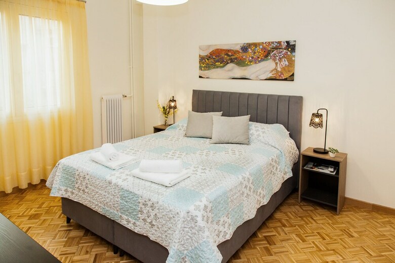 Restfull Fully Renovated Apartment In Thisio