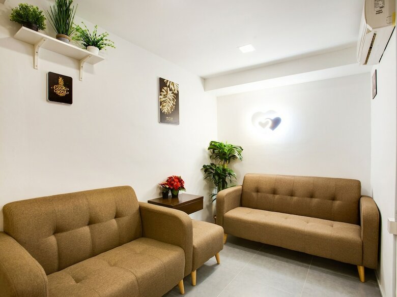 Oyo 89631 988 Hotel