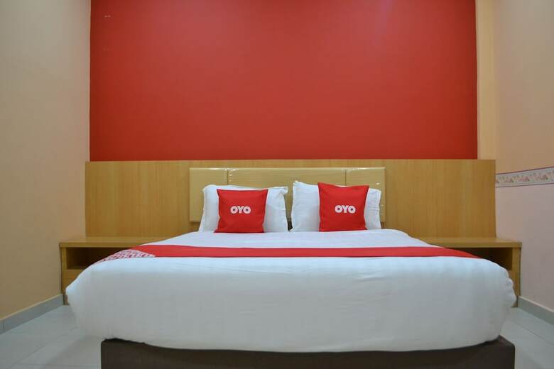 Oyo 89691 Hotel Puteri Miqaila