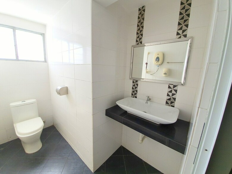 Oyo 89650 Inn Hotel