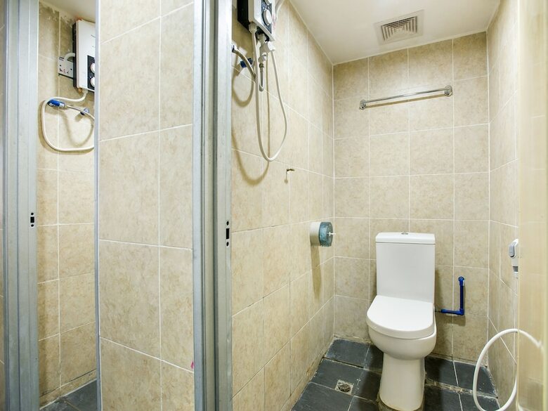 Hotel Oyo 89712 Grand Inn