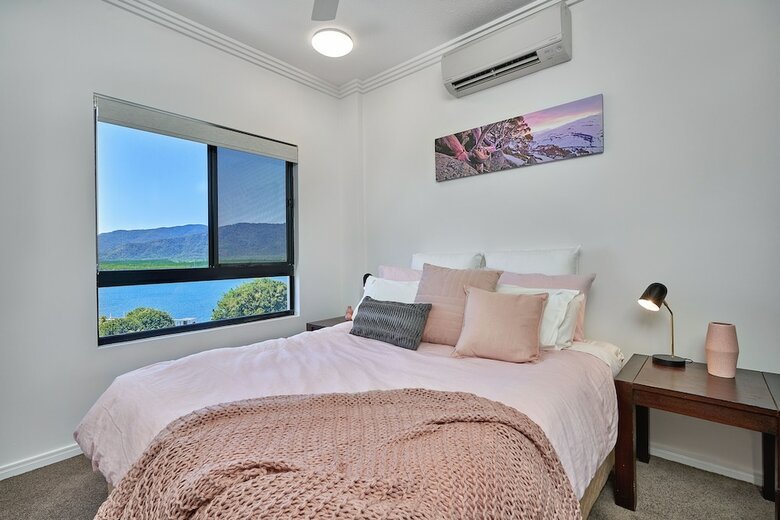 Apartamentos Luxury Cairns Penthouse Apt Ocean Views