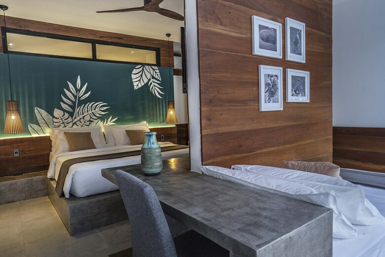Hotel Bird Of Paradise Bohol Resort