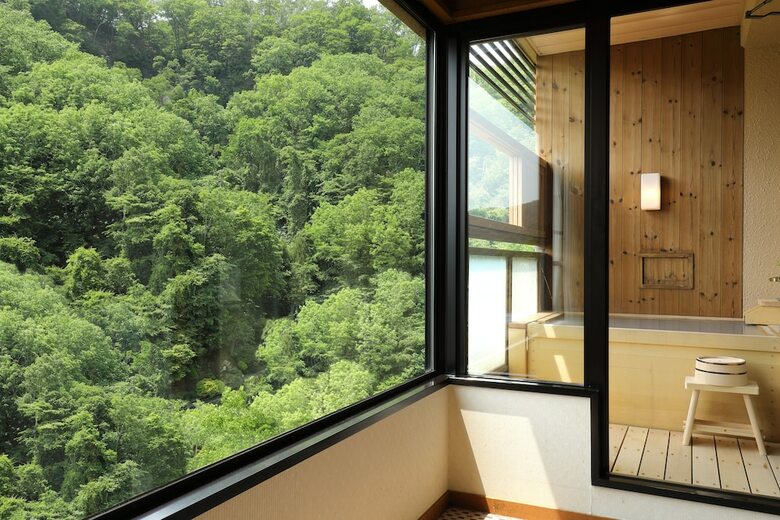 Ryotei Hanayura Ryokan