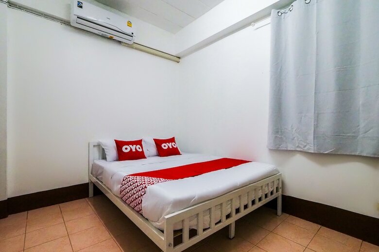 Hotel Oyo 558 Green Room Bangkapi