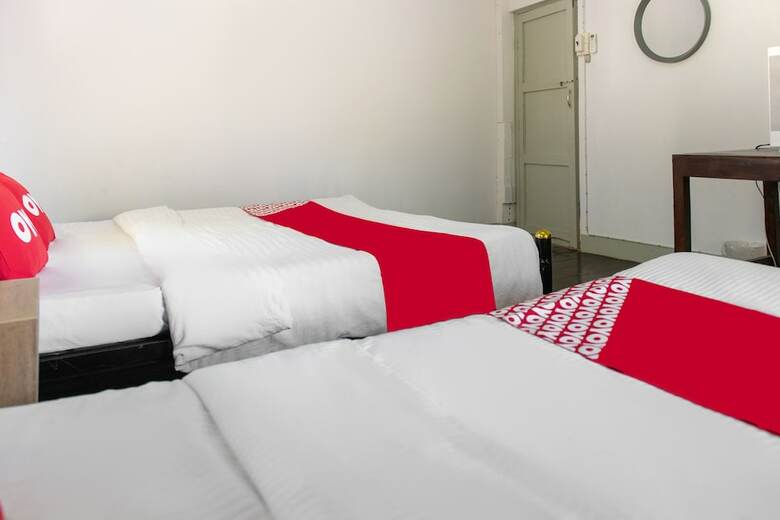 Hostal Oyo Old Town Boutique Hostel