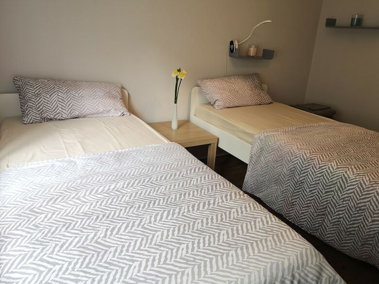 Apartamentos Family Suites & Parking