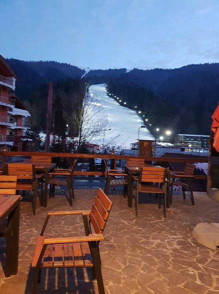 Villa Pensiunea Elemar