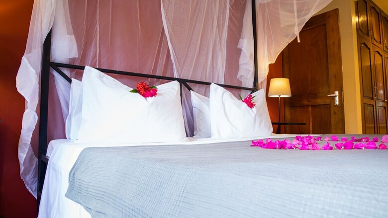 Hotel My Place At Samantar
