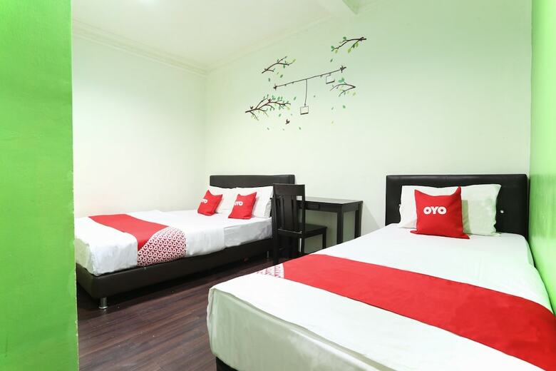 Oyo 89738 1st Inn Hotel Glenmarie