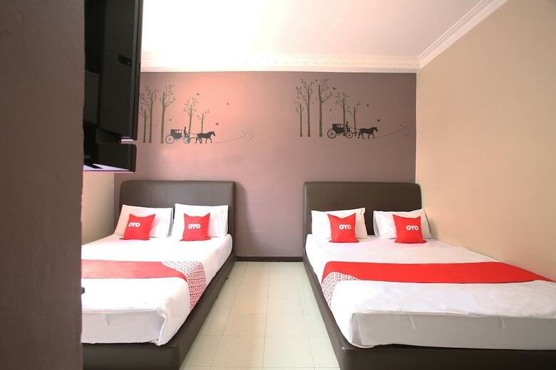 Oyo 89738 1st Inn Hotel Glenmarie