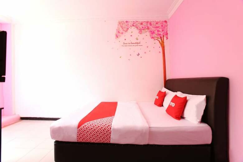Oyo 89738 1st Inn Hotel Glenmarie