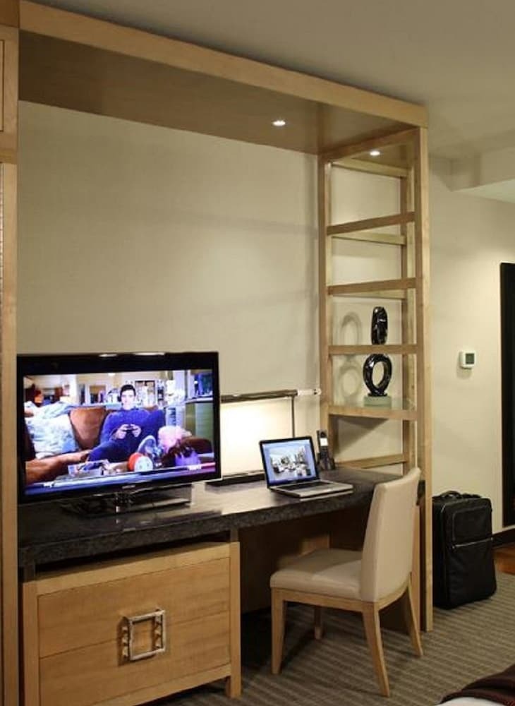 The Hotel At Arundel Preserve