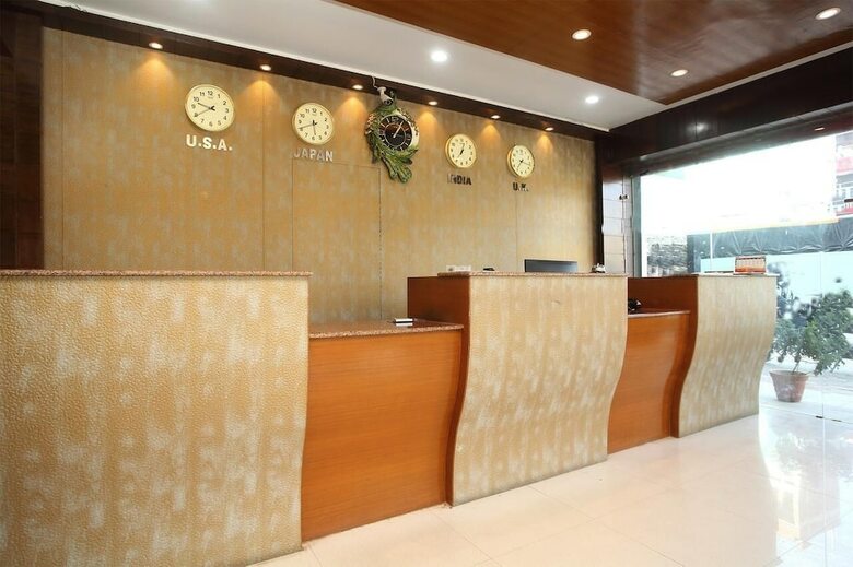 Oyo 709 Hotel Prakash
